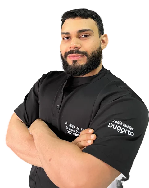 Dr. Hugo De Paula, cirurgião-dentista da Duo Orto